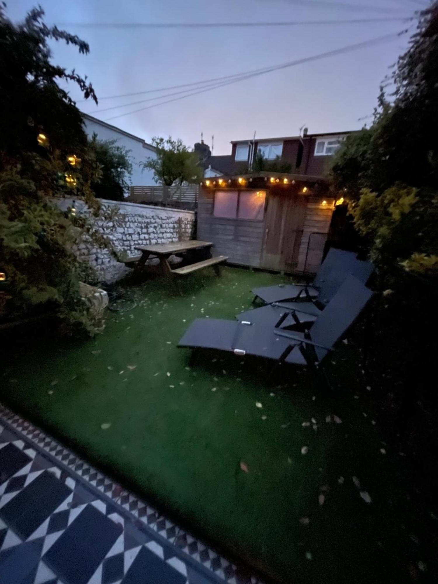 The Palms Brighton Villa Buitenkant foto